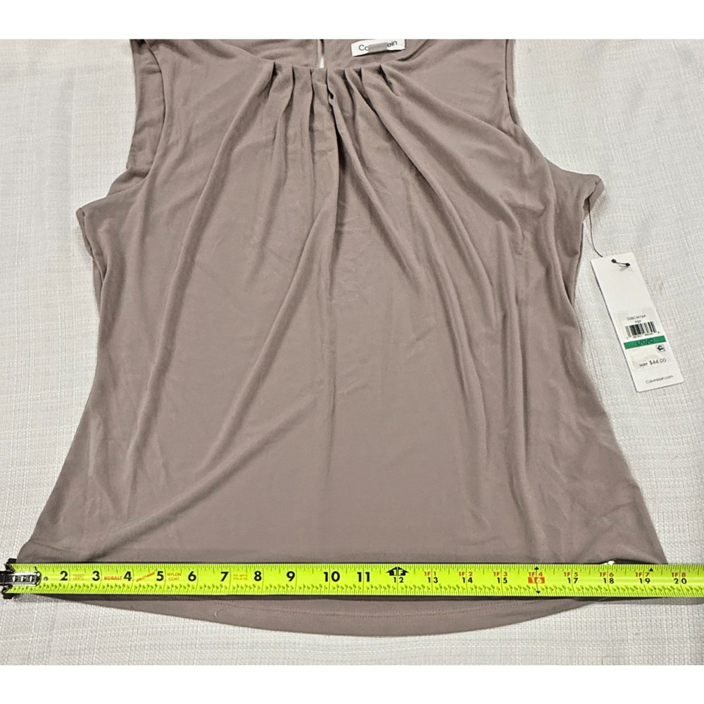 Calvin Klein Womens Sleeveless Blouse Size Large Taupe Pleated Neck NWT - Picture 3 of 8